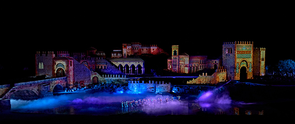 Gigantesco escenario para El sueño de Toledo de Puy du Fou